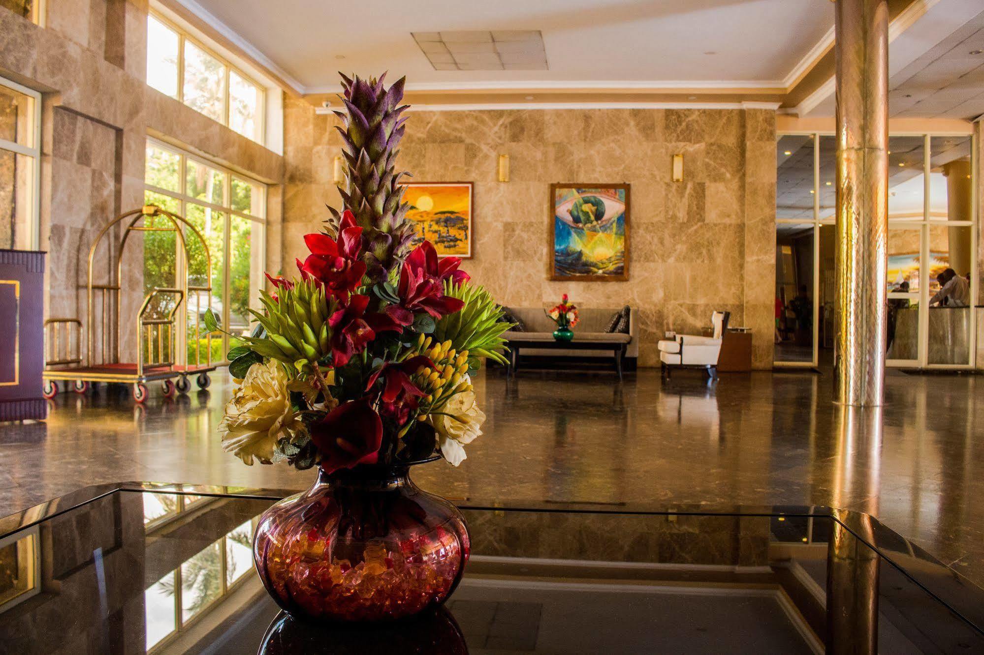 Landmark Mbezi Beach Resort Dar es Salaam Bagian luar foto