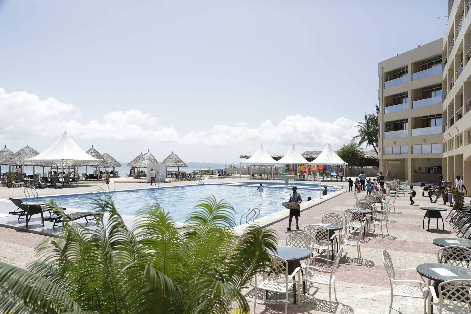 Landmark Mbezi Beach Resort Dar es Salaam Bagian luar foto