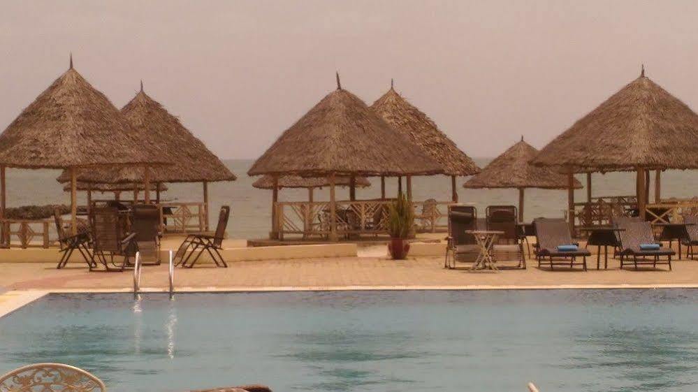Landmark Mbezi Beach Resort Dar es Salaam Bagian luar foto