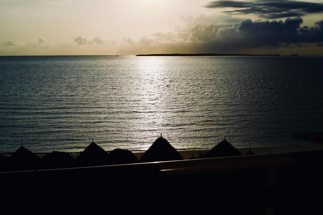 Landmark Mbezi Beach Resort Dar es Salaam Bagian luar foto