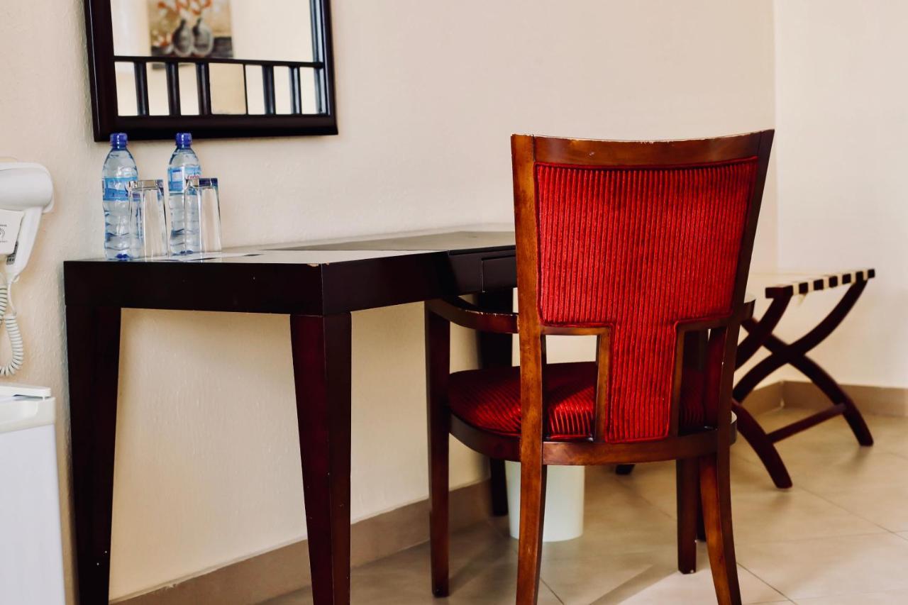 Landmark Mbezi Beach Resort Dar es Salaam Bagian luar foto